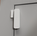 Sensor magnético Verisure instalado en puerta de entrada en Oyón-Oion